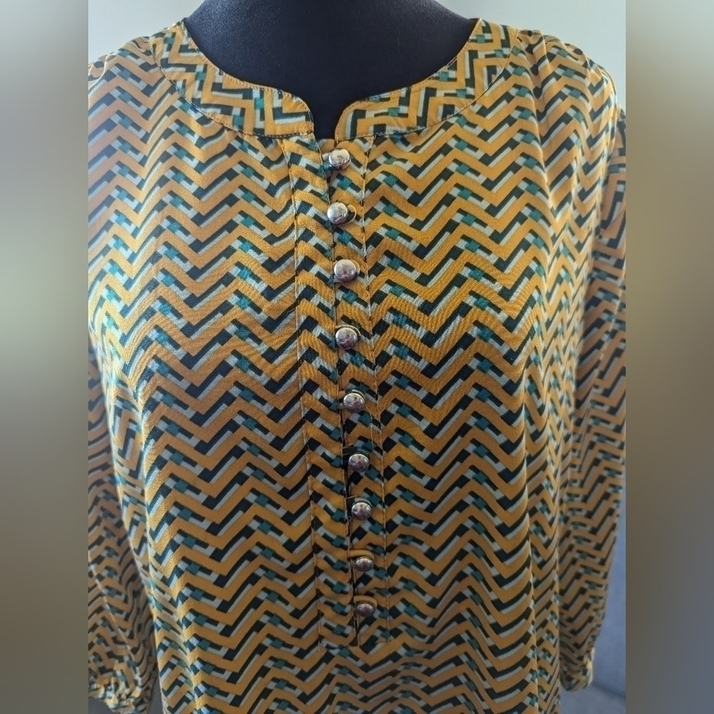 Banana Republic 3/4 Sleeve Blouse Size Medium - Picture 5 of 5